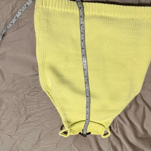 Banana Republic lime green sleeveless sweater size S - Picture 4 of 4